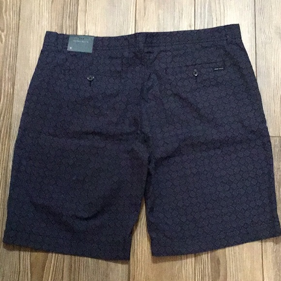 Perry Ellis Men’s Shorts. Sz.38. Retail 40.00! - Picture 2 of 5